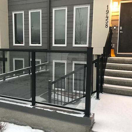 Home Sweet Condo YYC Екстериор снимка