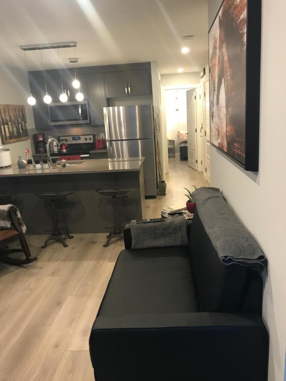 Home Sweet Condo YYC Екстериор снимка