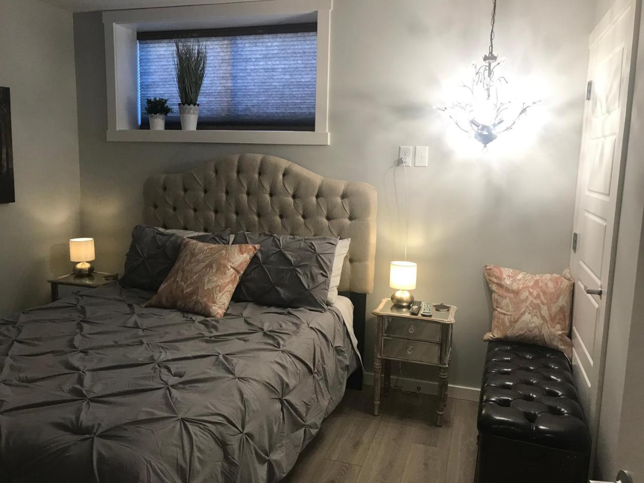 Home Sweet Condo YYC Екстериор снимка