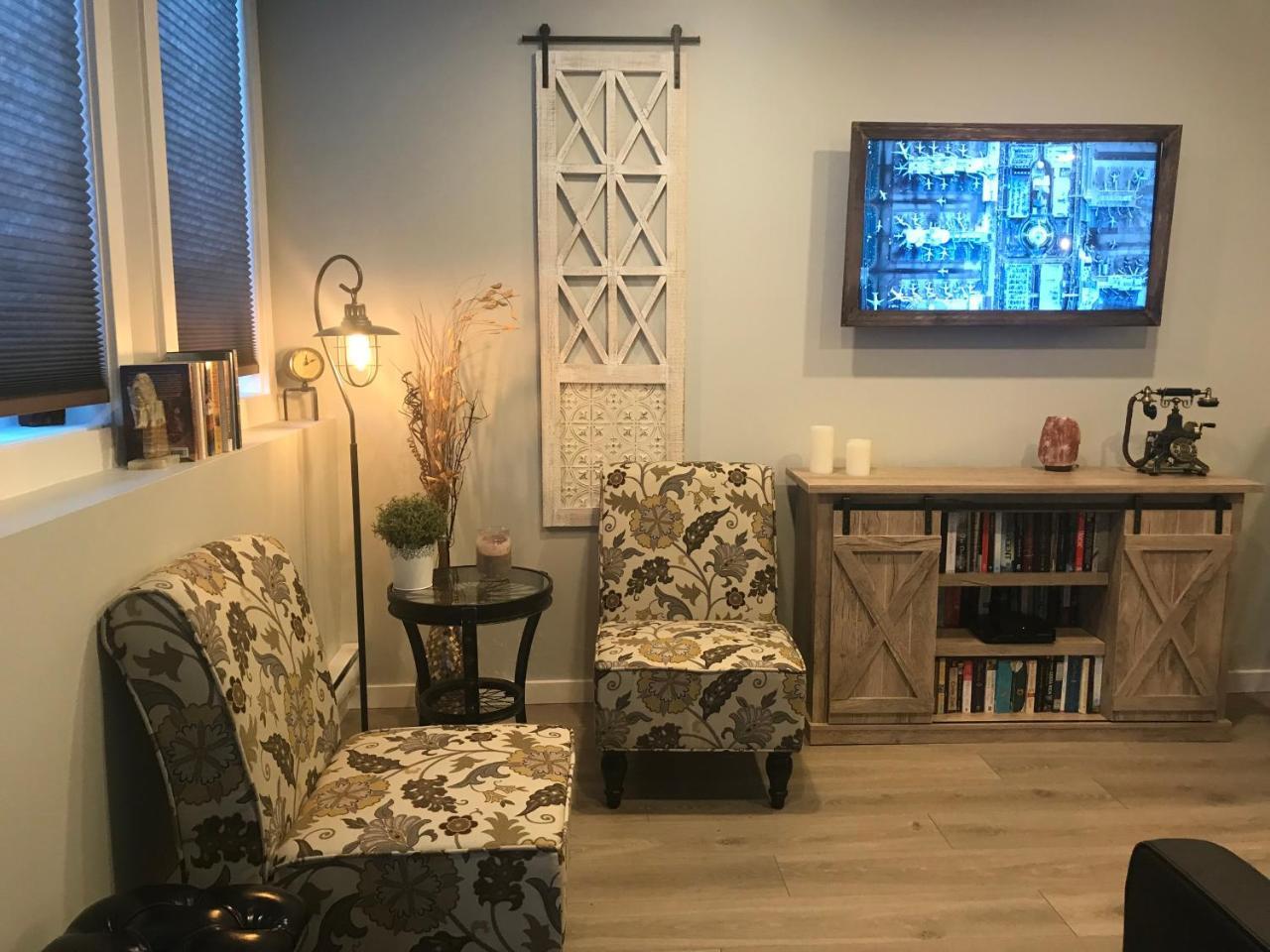 Home Sweet Condo YYC Екстериор снимка